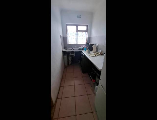 6 BEDROOM HOUSE FOR SALE IN RAVENSMEAD